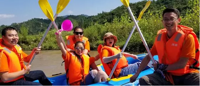 走進(jìn)太行山，親水愛自然