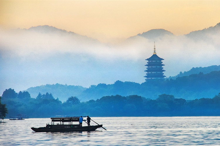 報(bào)考中國(guó)地質(zhì)大學(xué)（北京）網(wǎng)絡(luò)教育的學(xué)費(fèi)是多少？