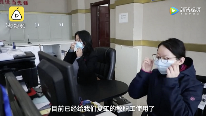 豪橫！這所高?；?00萬(wàn)自產(chǎn)口罩，免費(fèi)發(fā)給師生